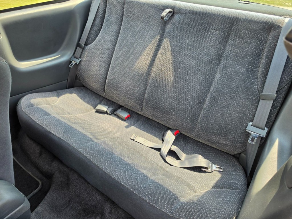 2002 Chevrolet Cavalier Image 26