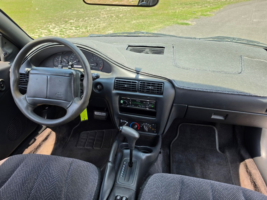 2002 Chevrolet Cavalier Image 31