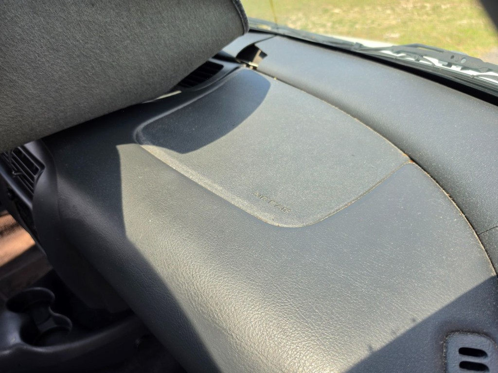 2002 Chevrolet Cavalier Image 33