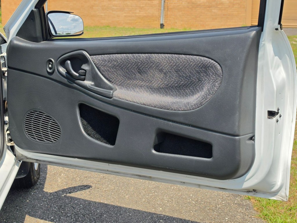 2002 Chevrolet Cavalier Image 38