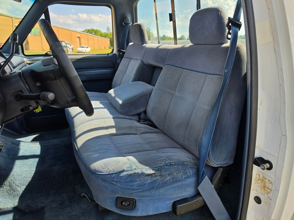 1994 Ford F-150 Image 14