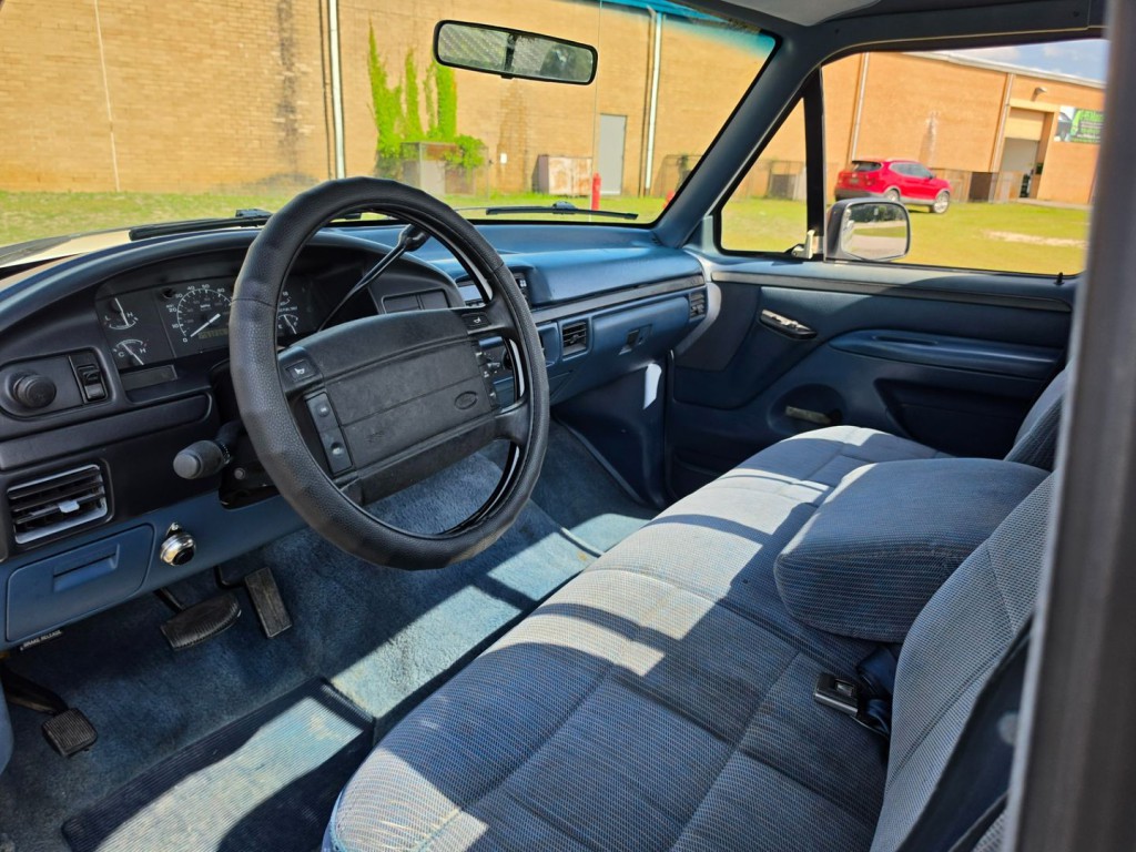 1994 Ford F-150 Image 16