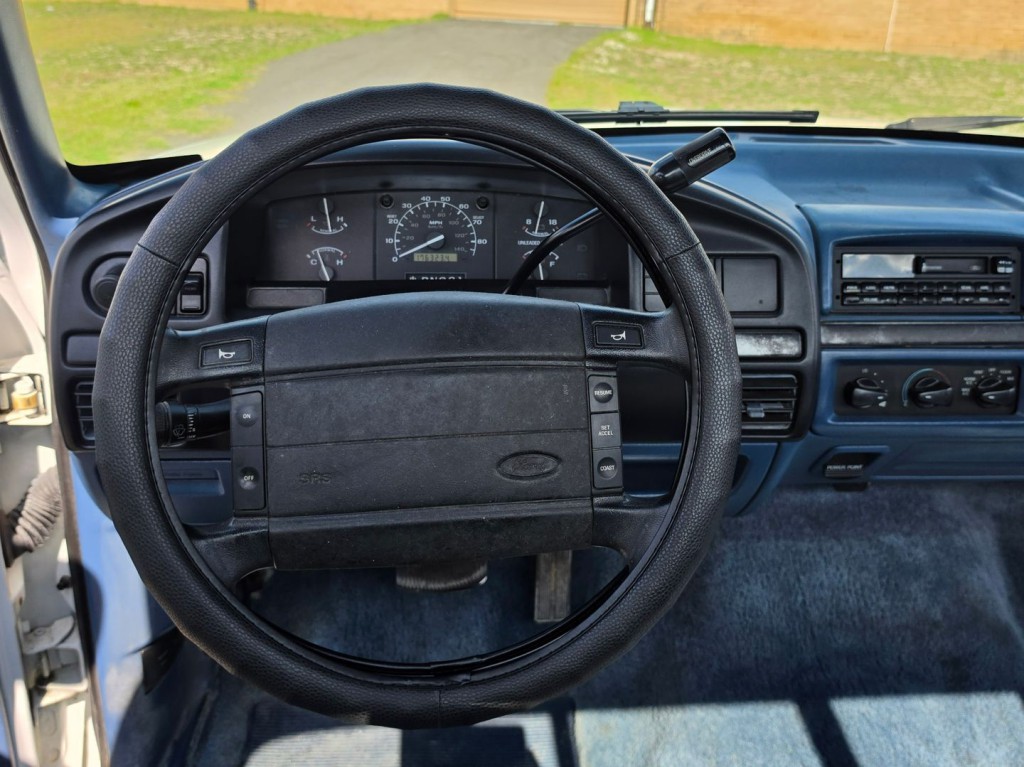 1994 Ford F-150 Image 17