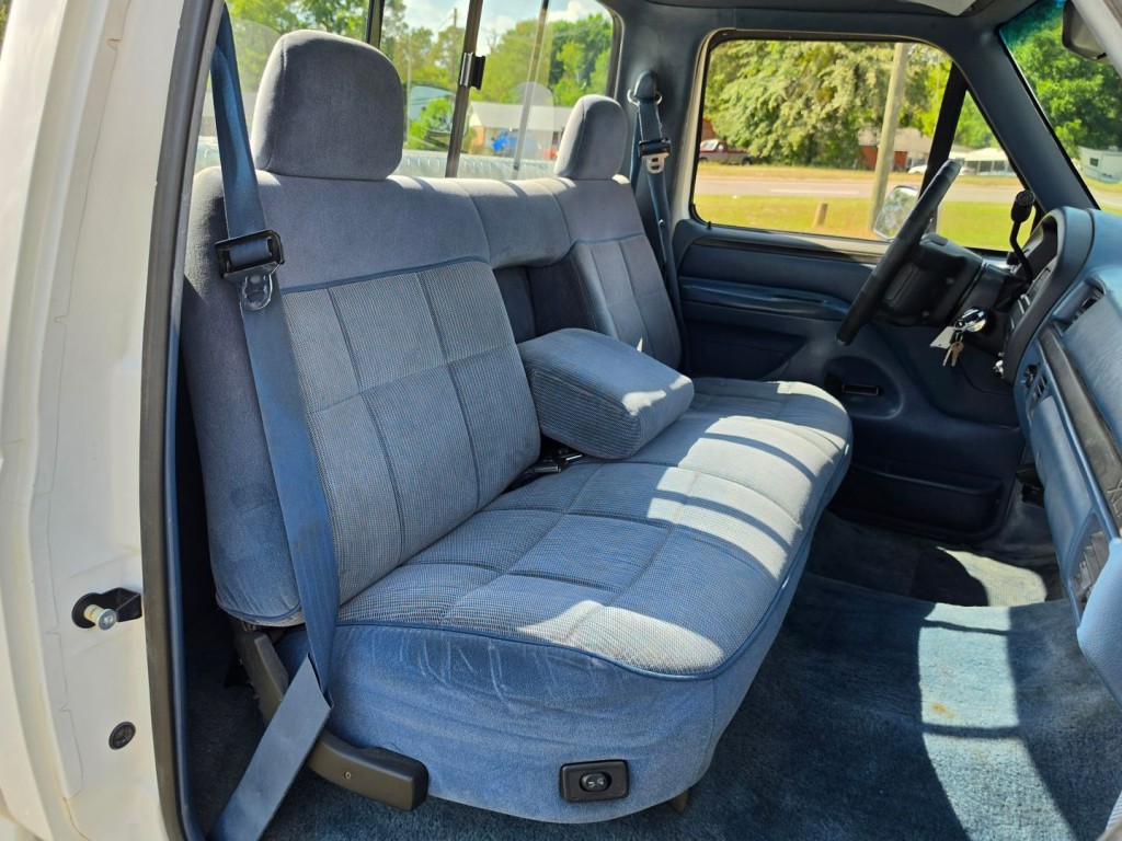 1994 Ford F-150 Image 26