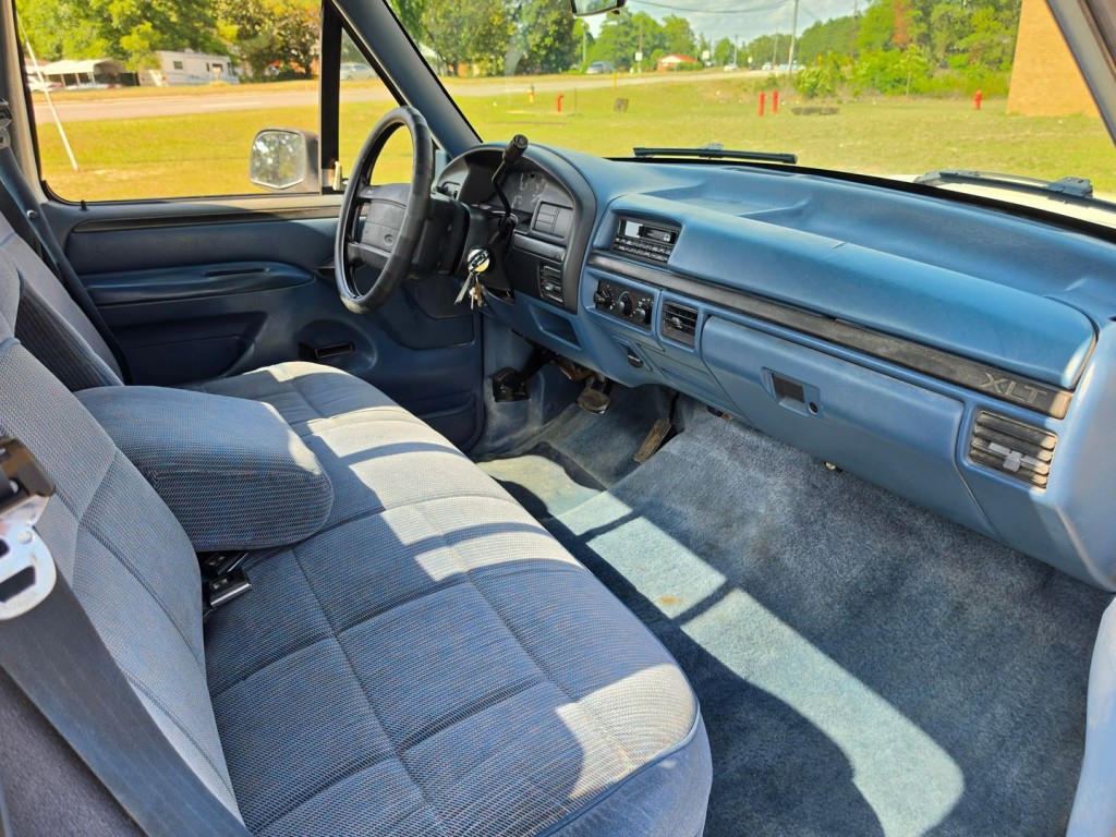 1994 Ford F-150 Image 28