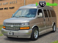 Image for 2004 Chevrolet Express Explorer Limited SE ID: 7446855