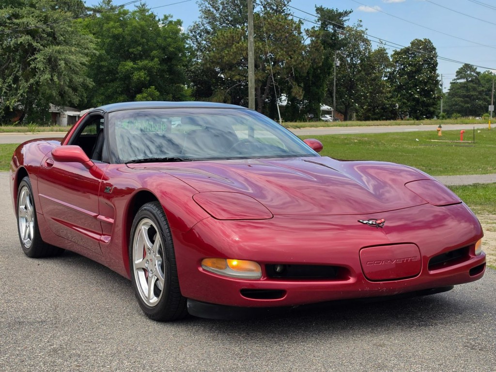 2001 Chevrolet Corvette Image 4