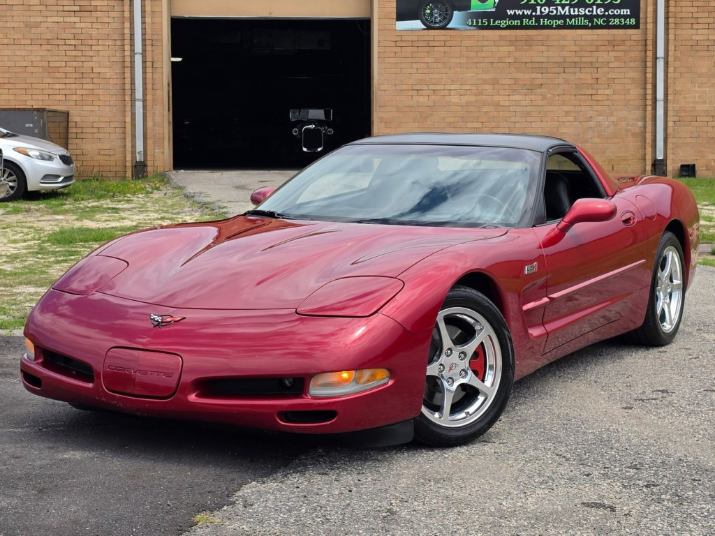 2001 Chevrolet Corvette Image 13