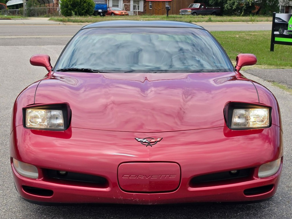 2001 Chevrolet Corvette Image 38