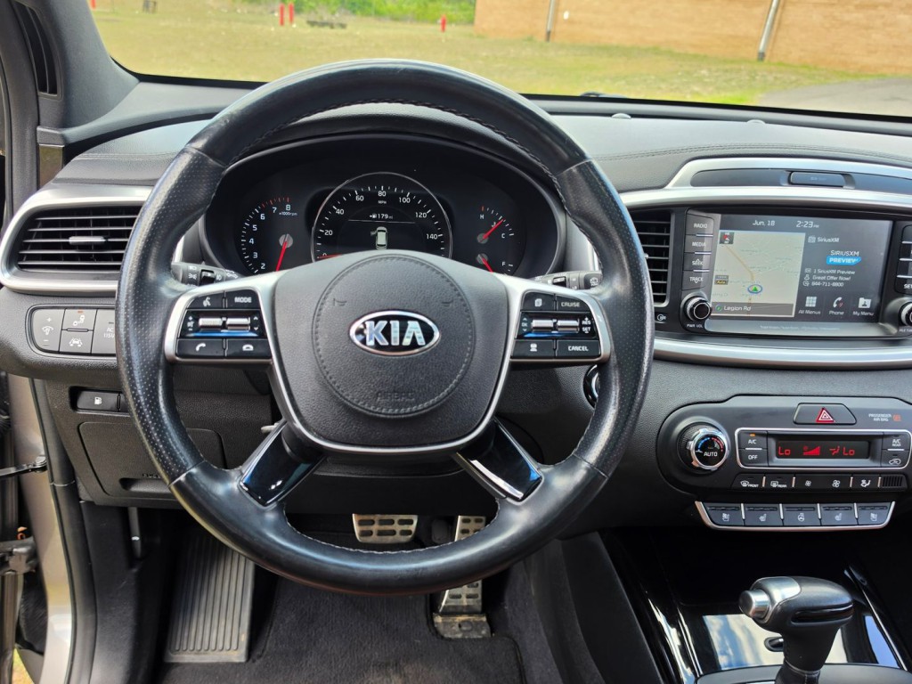 2019 Kia Sorento Image 17