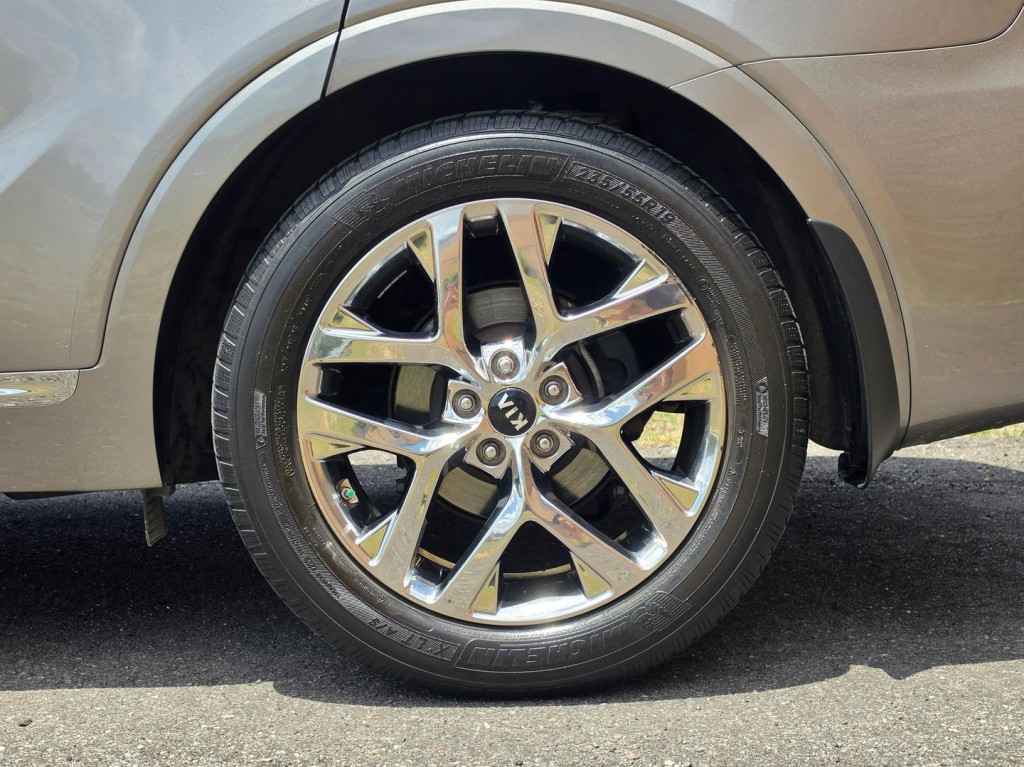 2019 Kia Sorento Image 57
