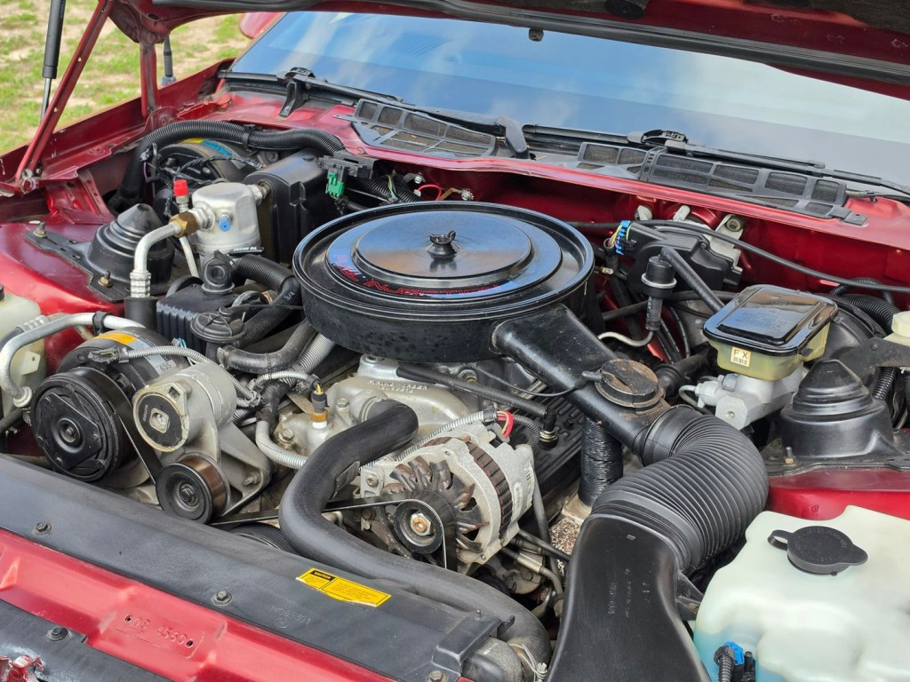 1988 Chevrolet Camaro Image 41
