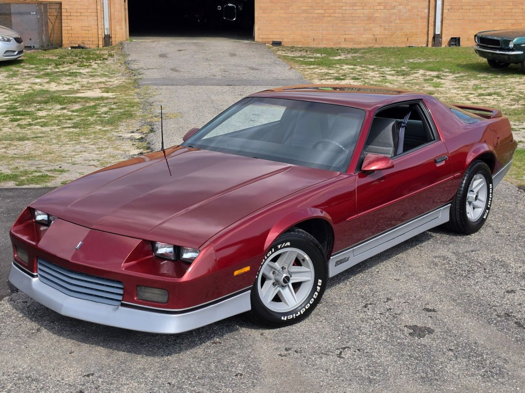 1988 Chevrolet Camaro Image 53