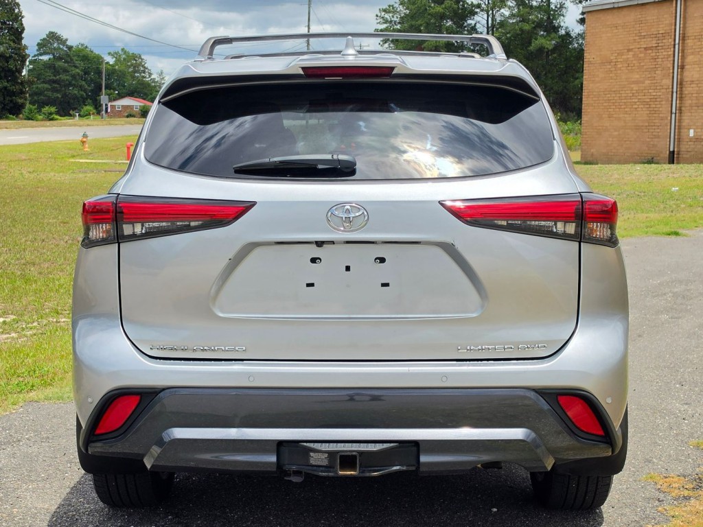 2021 Toyota Highlander Image 9