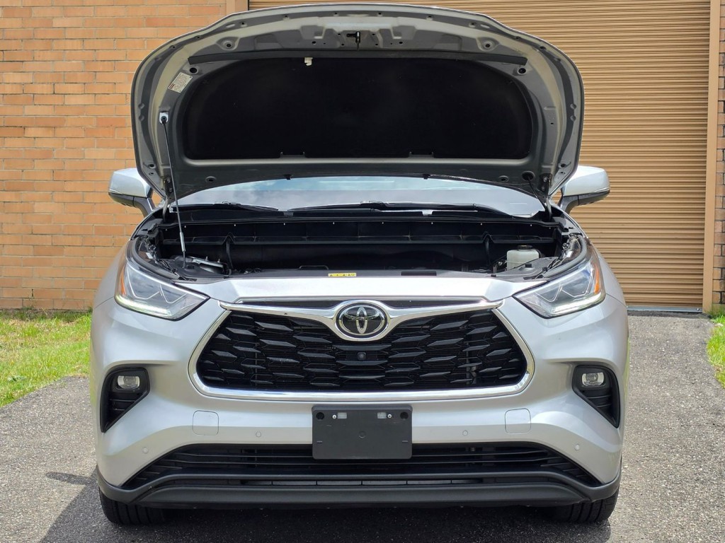 2021 Toyota Highlander Image 42