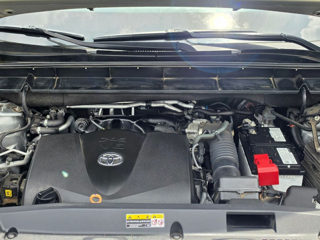 2021 Toyota Highlander Image 44