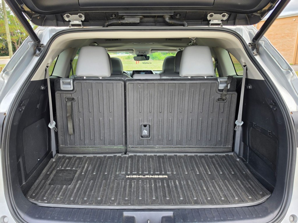 2021 Toyota Highlander Image 50