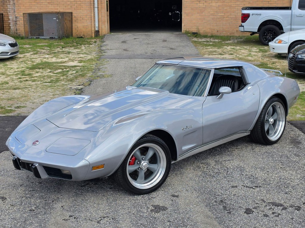 1976 Chevrolet Corvette Image 45