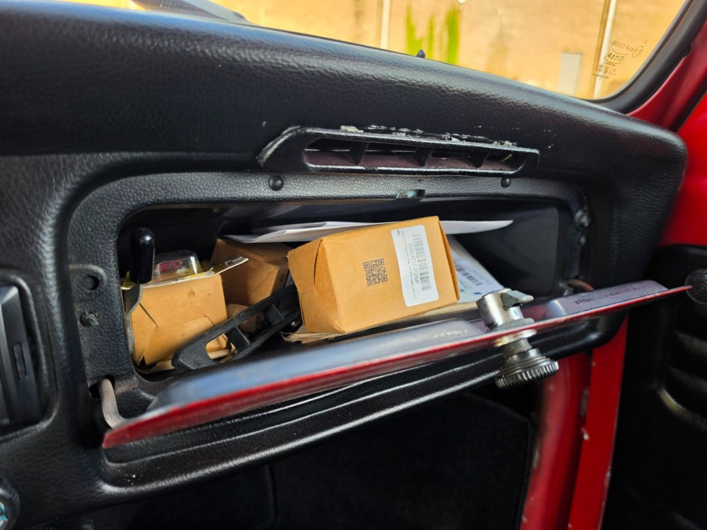 1973 Volkswagen Beetle Image 22