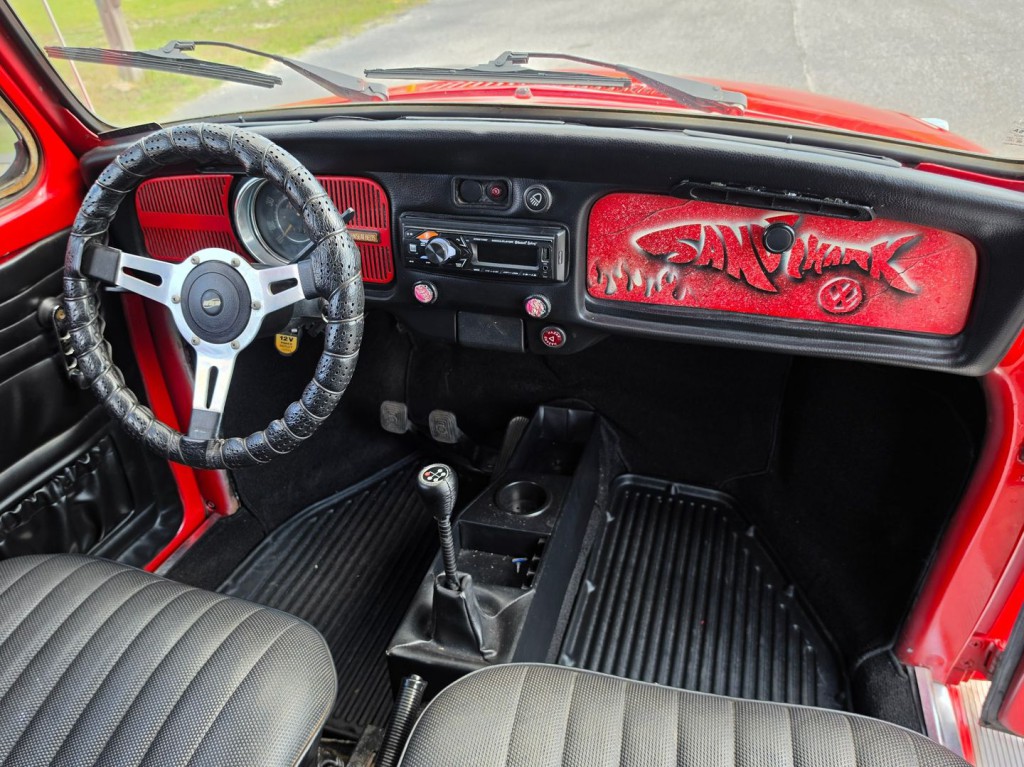 1973 Volkswagen Beetle Image 30
