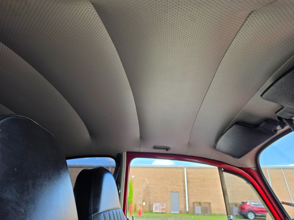 1973 Volkswagen Beetle Image 34