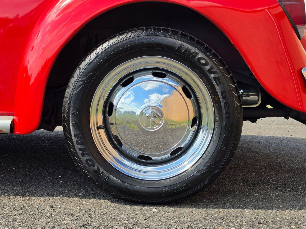 1973 Volkswagen Beetle Image 48