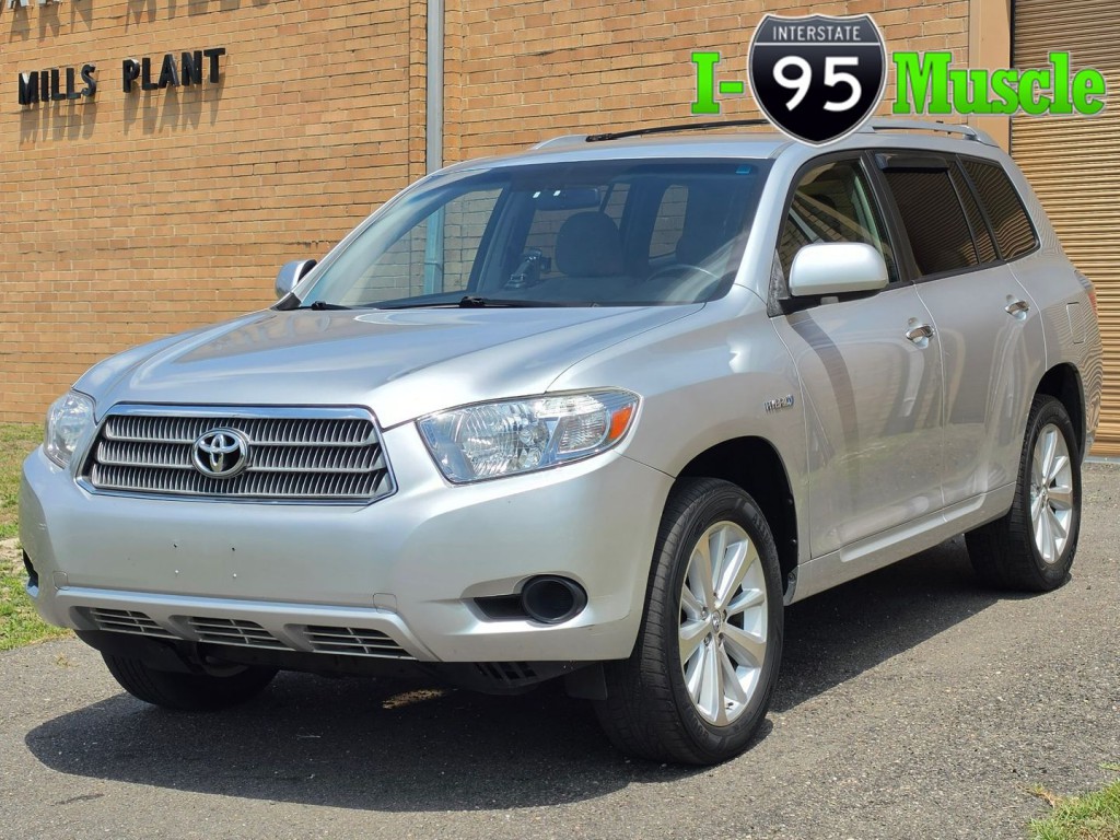 2010 Toyota Highlander Image 1