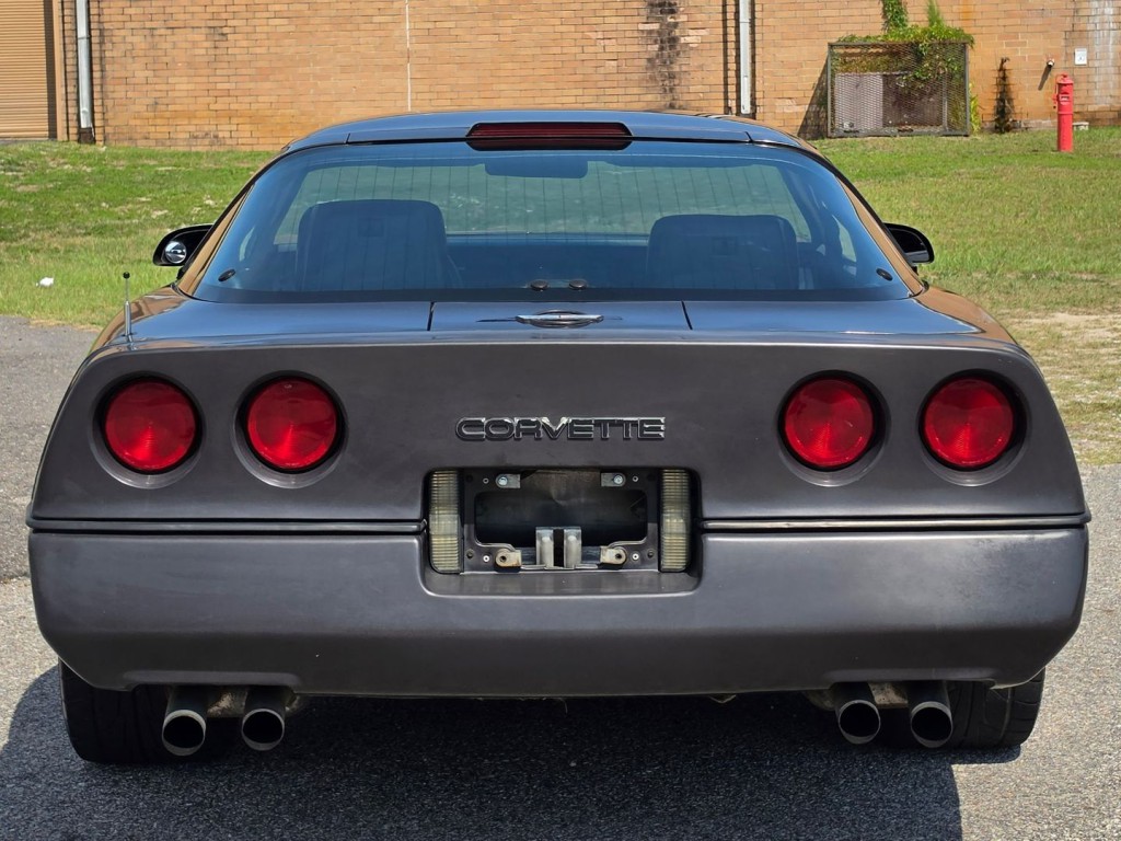 1989 Chevrolet Corvette Image 9
