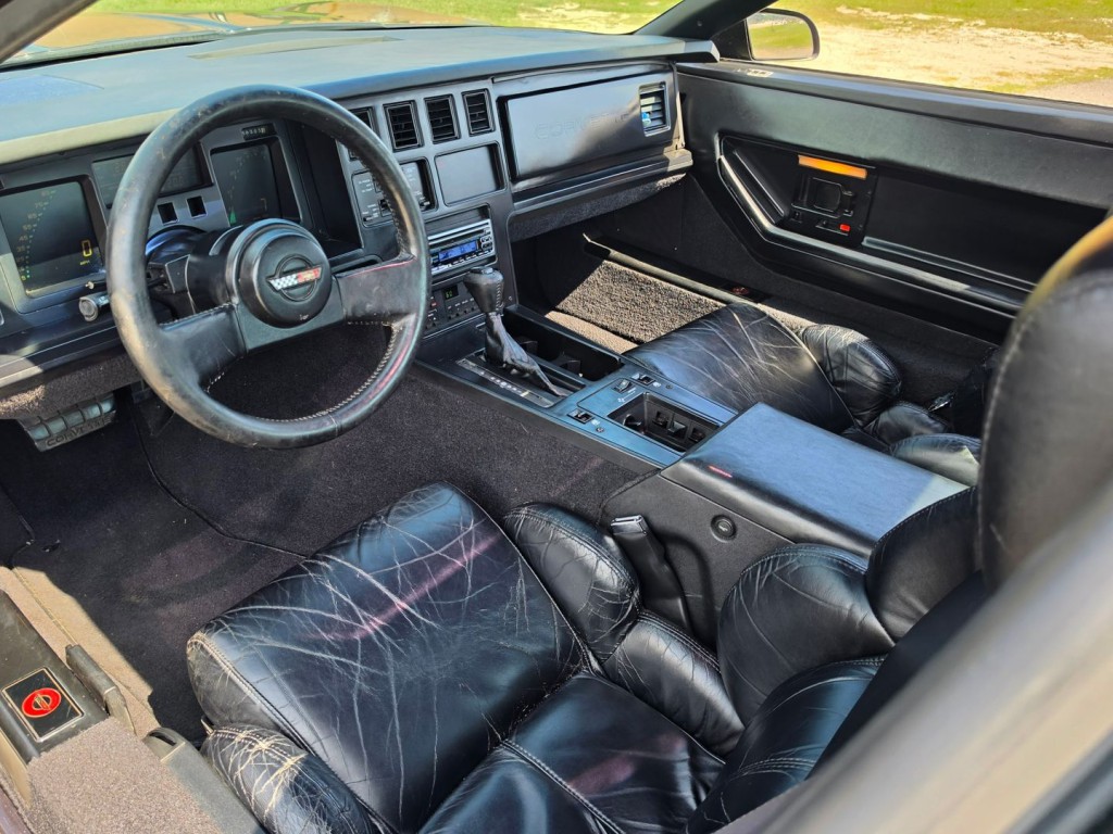 1989 Chevrolet Corvette Image 16