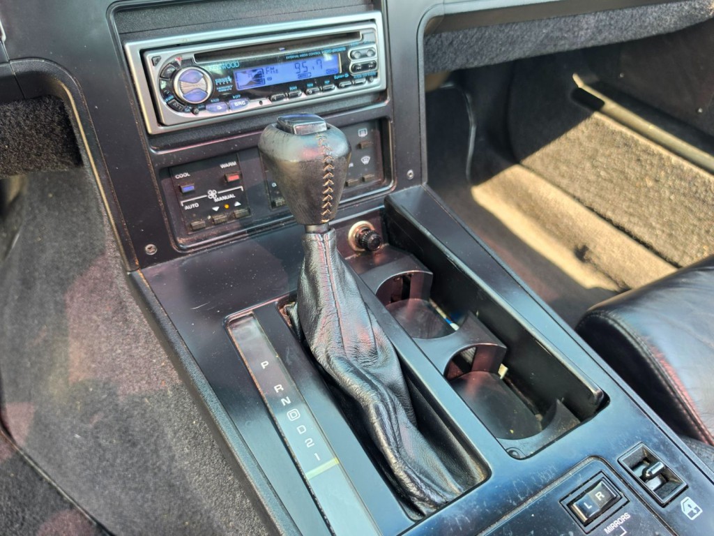 1989 Chevrolet Corvette Image 21