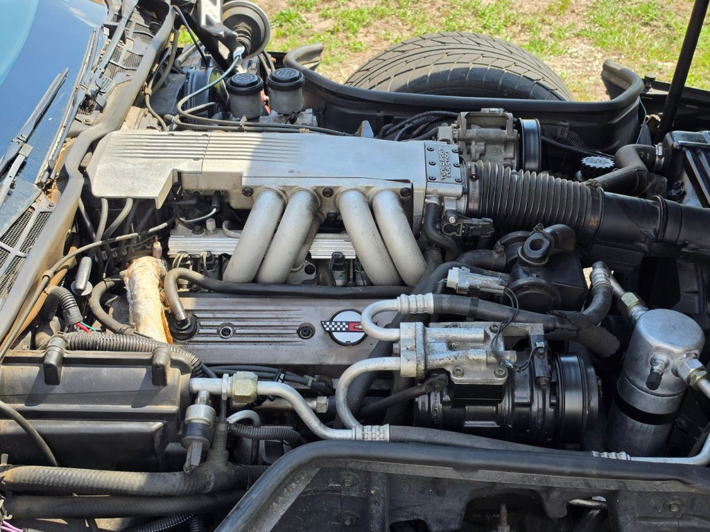 1989 Chevrolet Corvette Image 44