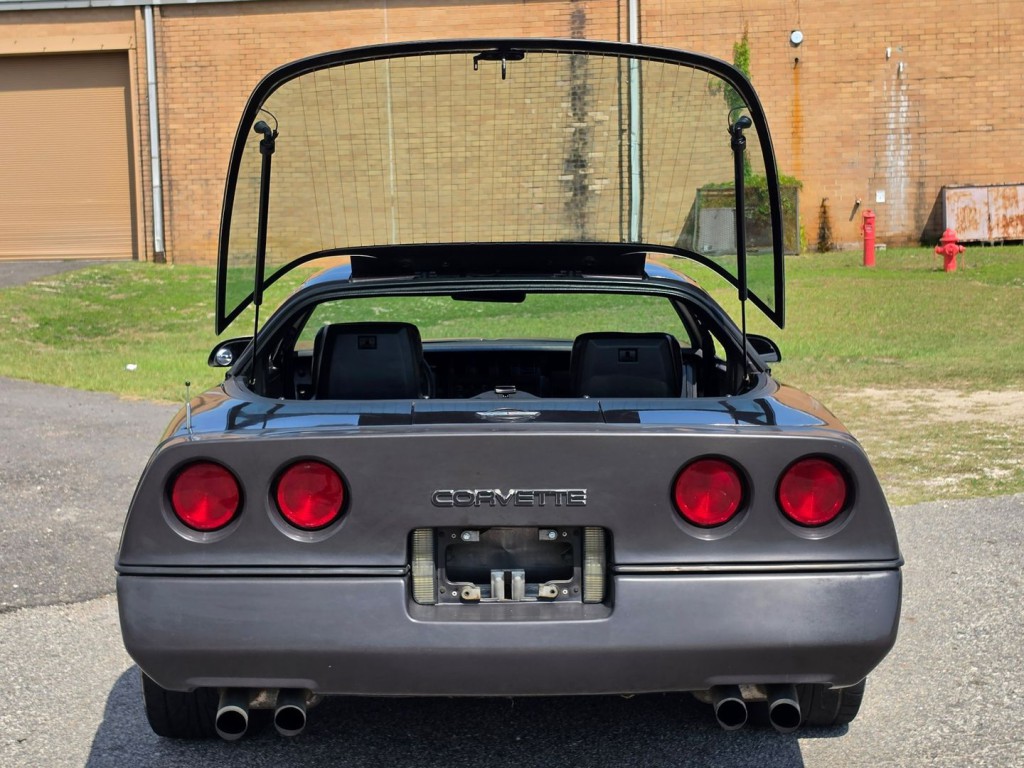 1989 Chevrolet Corvette Image 46