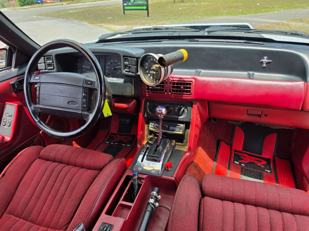 1991 Ford Mustang Image 33