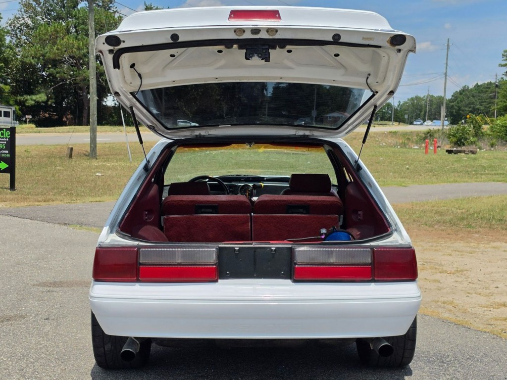 1991 Ford Mustang Image 46
