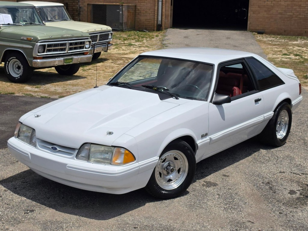 1991 Ford Mustang Image 54