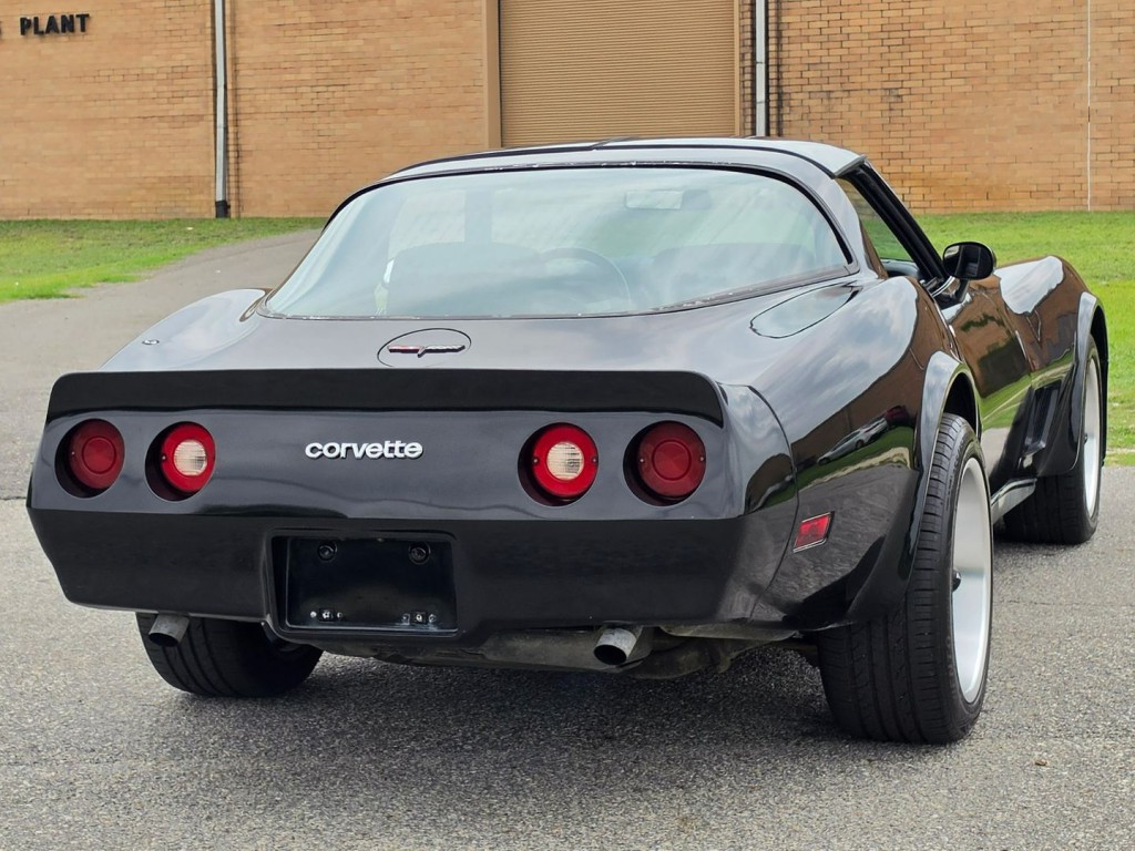 1981 Chevrolet Corvette Image 8