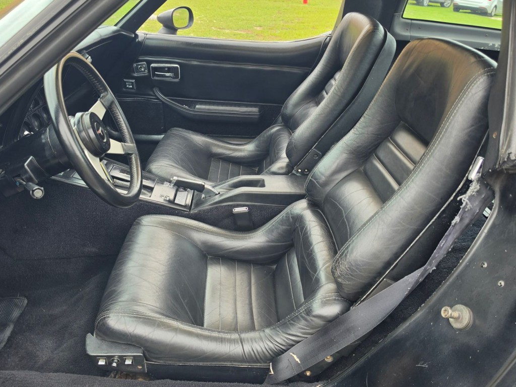 1981 Chevrolet Corvette Image 15