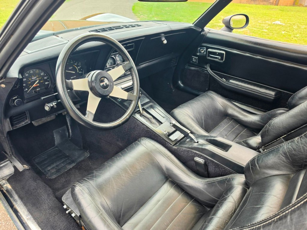 1981 Chevrolet Corvette Image 16