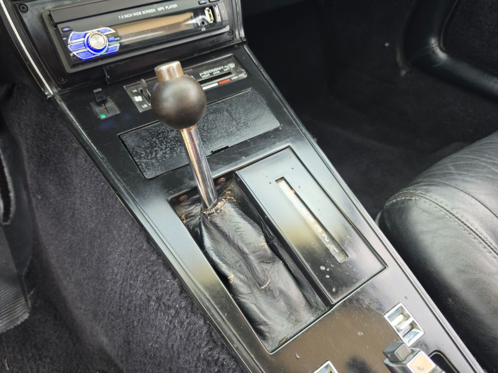 1981 Chevrolet Corvette Image 22