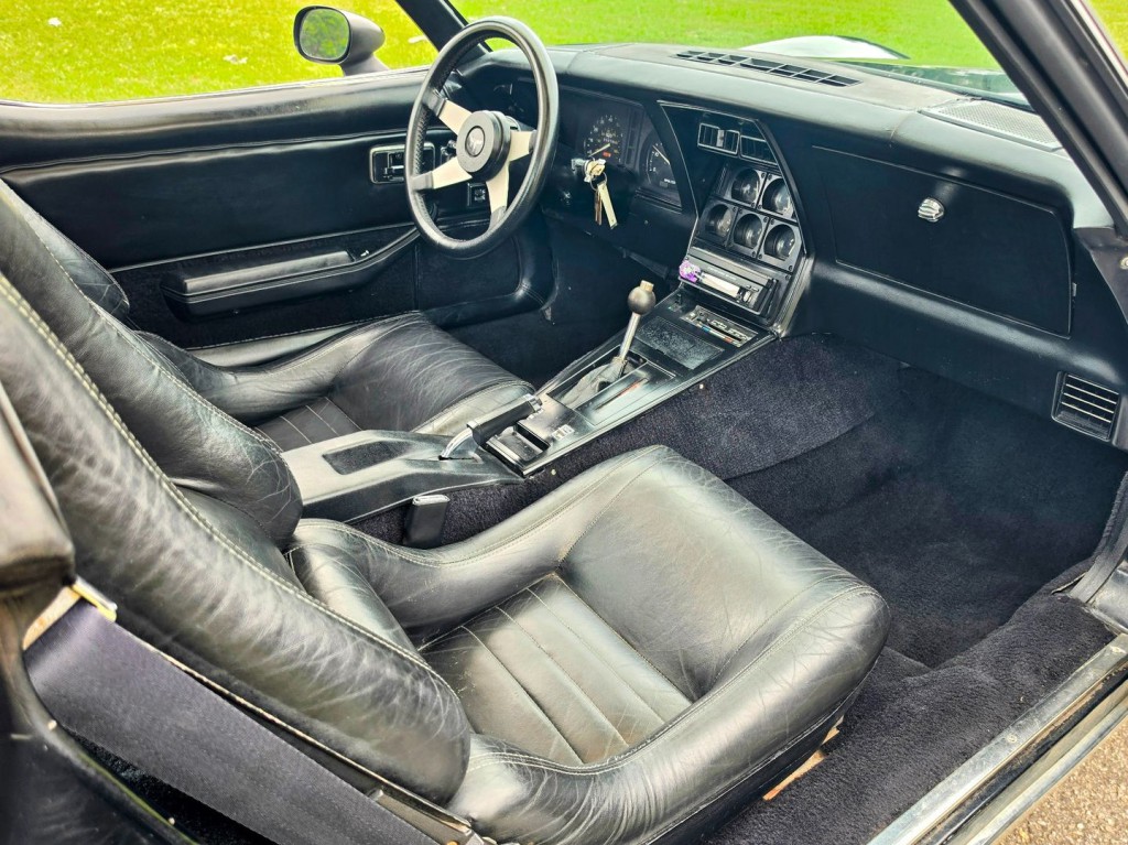 1981 Chevrolet Corvette Image 29