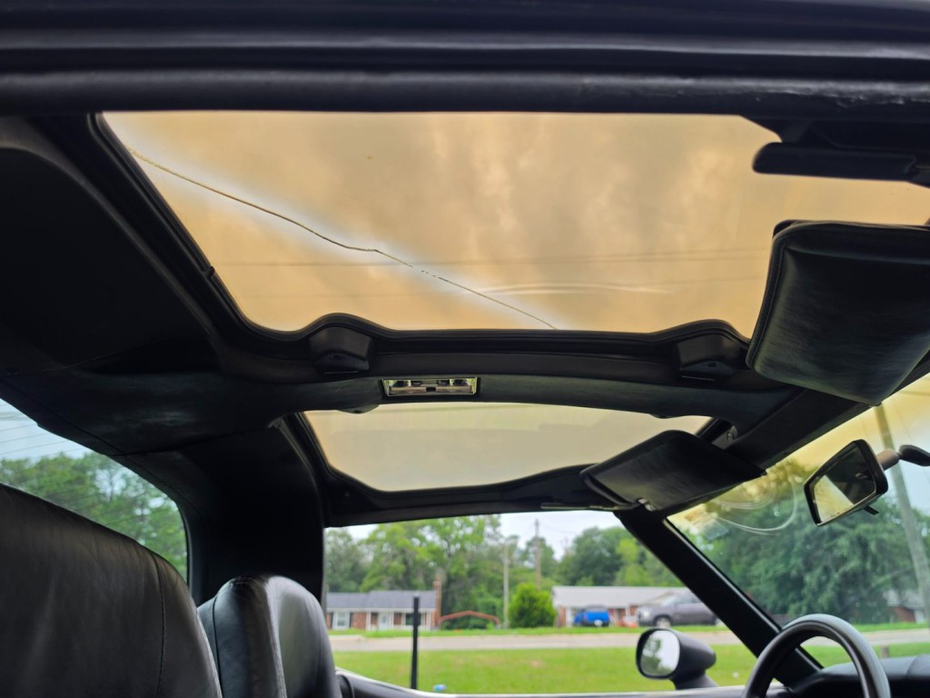 1981 Chevrolet Corvette Image 36