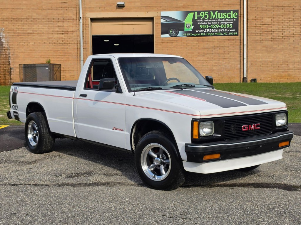 1991 GMC Sonoma Image 13