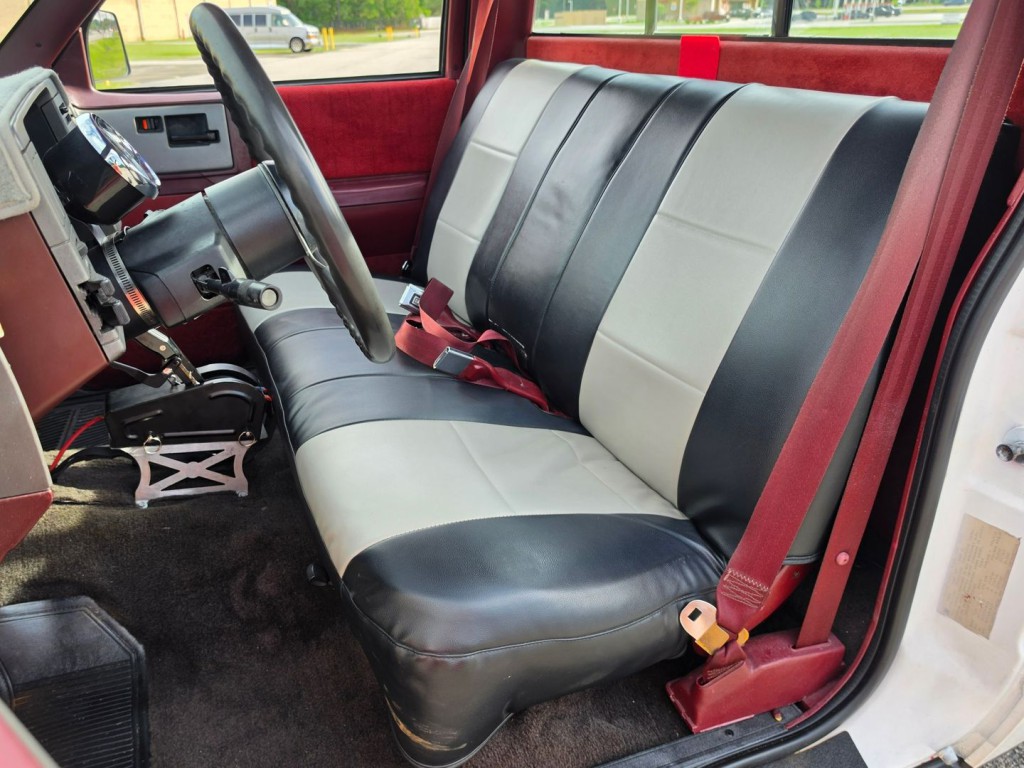 1991 GMC Sonoma Image 26