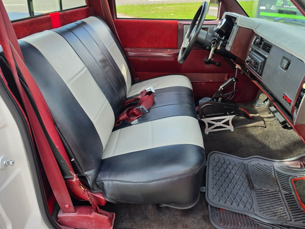 1991 GMC Sonoma Image 30