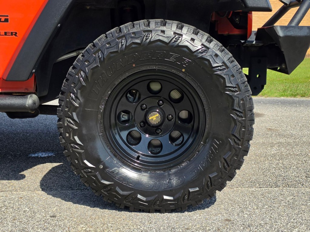 2015 Jeep Wrangler Image 48