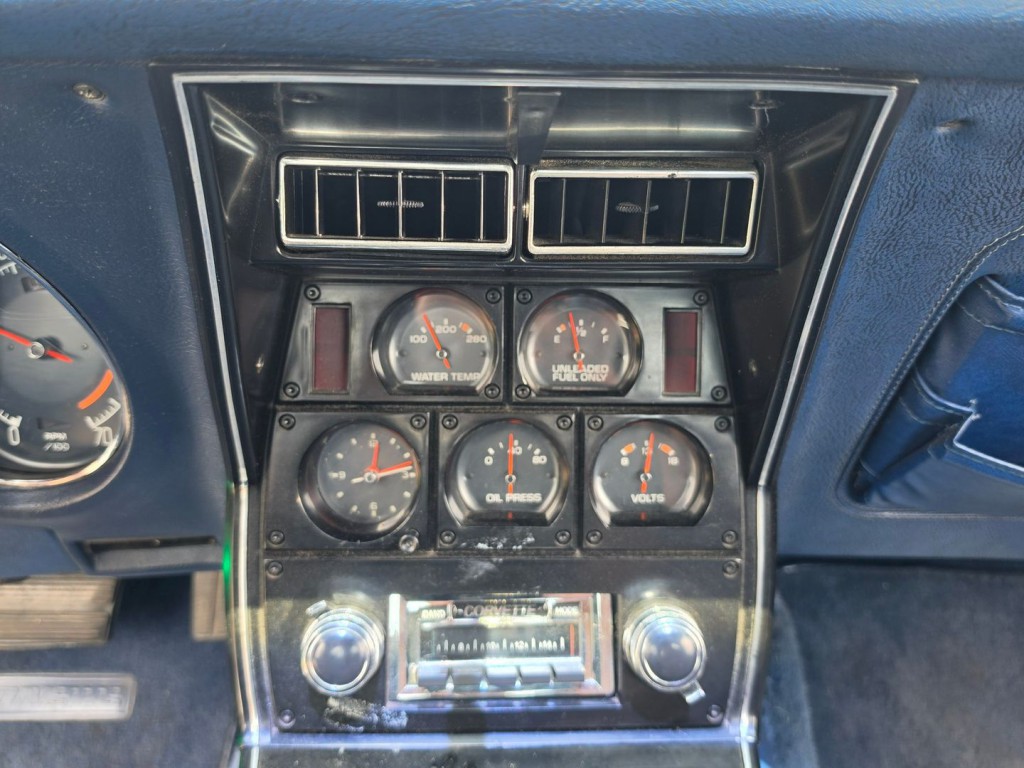 1977 Chevrolet Corvette Image 20