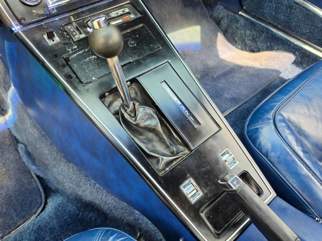 1977 Chevrolet Corvette Image 23