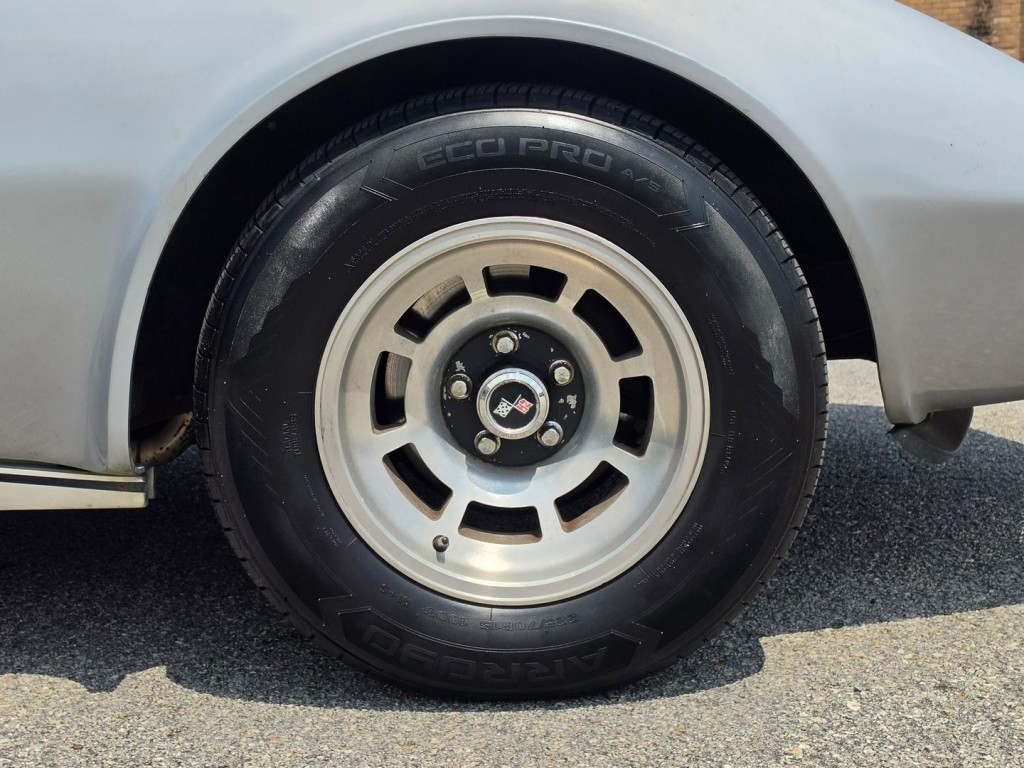 1977 Chevrolet Corvette Image 48