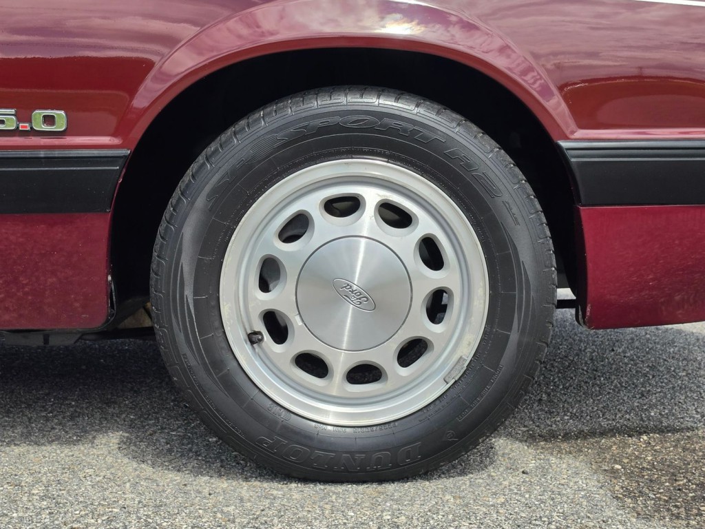 1988 Ford Mustang Image 53