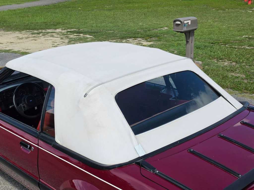1988 Ford Mustang Image 61
